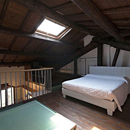 Casa Vacanza Angelo Феррара Экстерьер фото