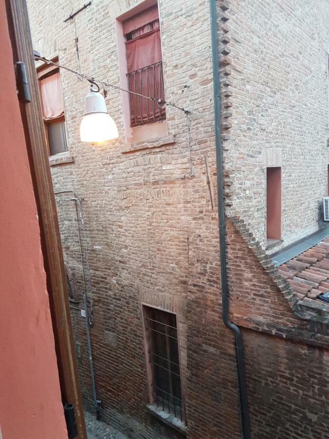 Casa Vacanza Angelo Феррара Экстерьер фото